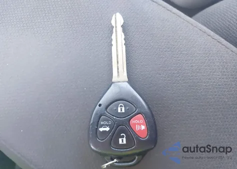 2013 Toyota Corolla S z USA, uszkodzony, nr VIN 2T1BU4EE1DC004028